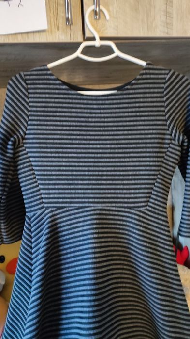 Платья нарядные и повседневные