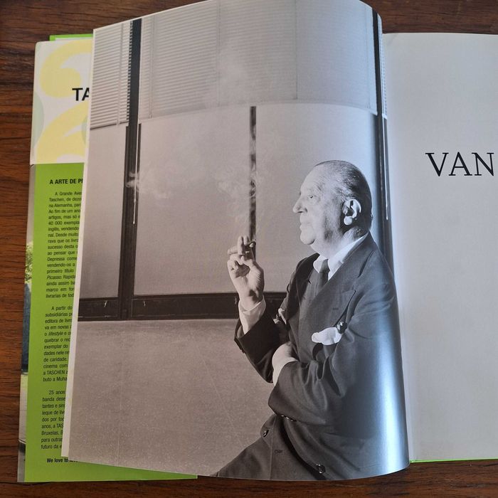 Mies Van Der Rohe
