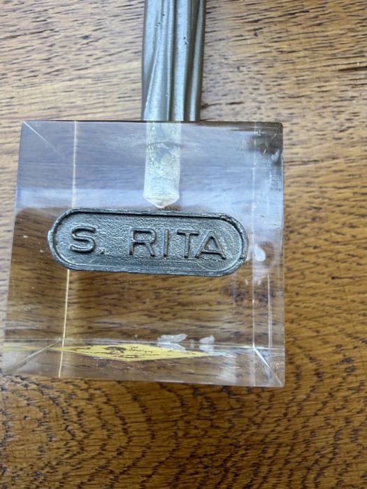 Figurka Sw Rity metalowa