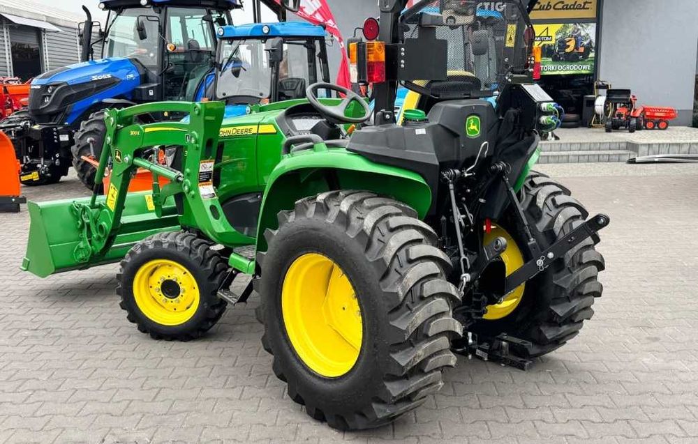 Ciągnik Traktor John Deere 3038E z ładowaczem 4x4 Silnik Yanmar 38KM