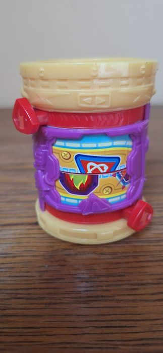 SuperZings – kapsuła + figurka