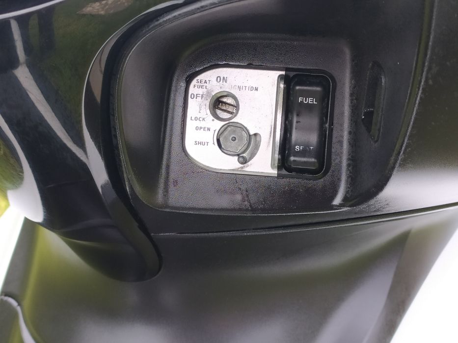 Продам японський Макс скутер HONDA  PCX. 125.