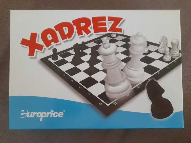 Vendo jogo de Xadrez, nunca usado, da marca Europrice