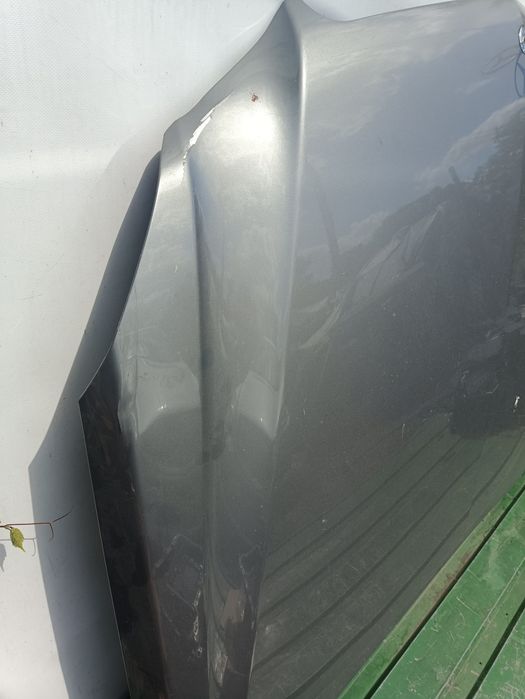 Капот Mersedes W212 09-12 під ремонт