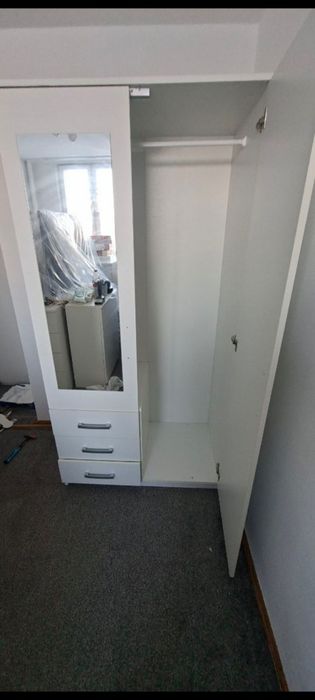 Szafa dwudrzwiowa biała Jysk
