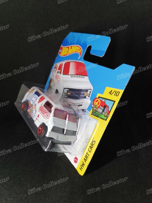 Custom '77 Dodge Van