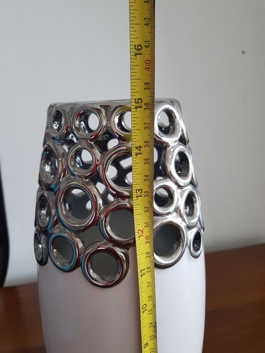 Peça decorativa, jarra branca nova