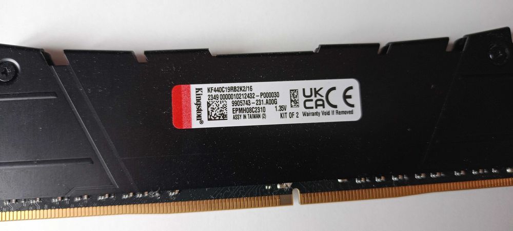 4200грн (за 2шт)

Оперативна пам'ять DDR4 2x8Gb Kingston Fury

Частота