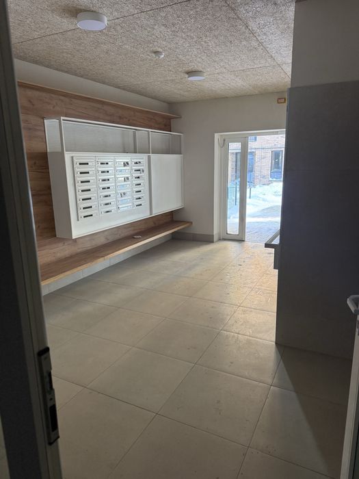 Власник 2км.кв в зданому будинку