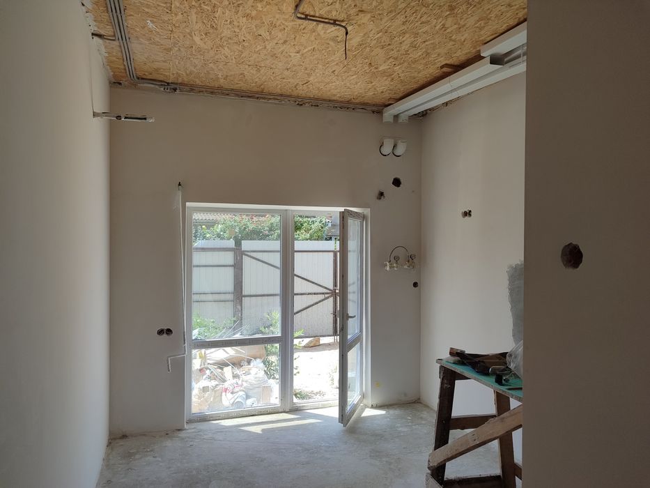 Продам квартиру на землі з патіо зоною