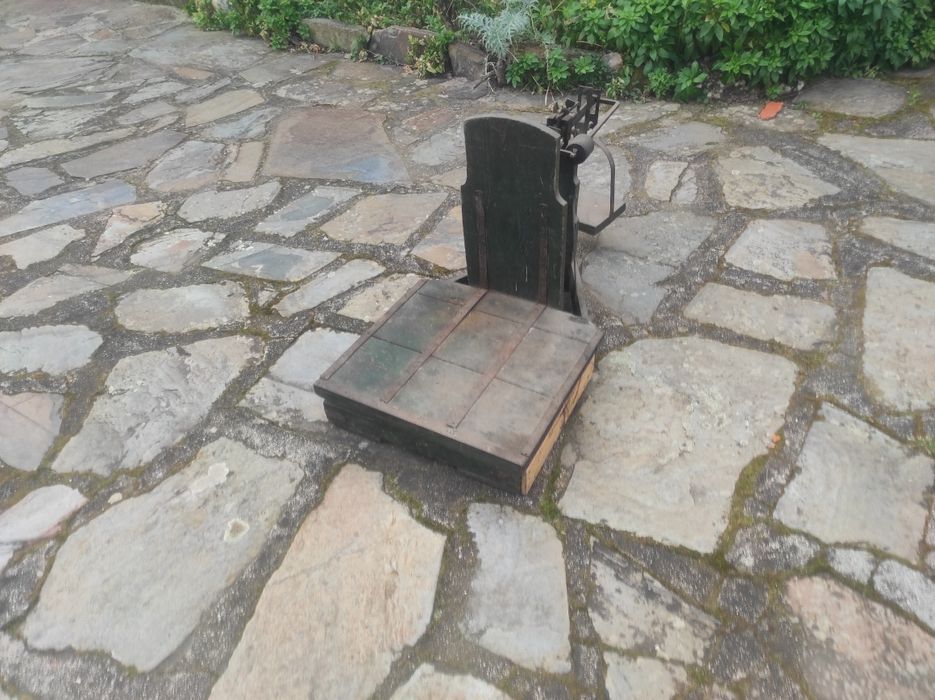 Balança decimal antiga