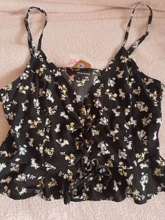 Letnia bluzeczka w kwiatki