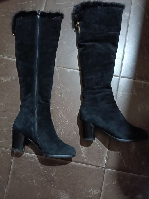 Продам сапоги жіночі високі