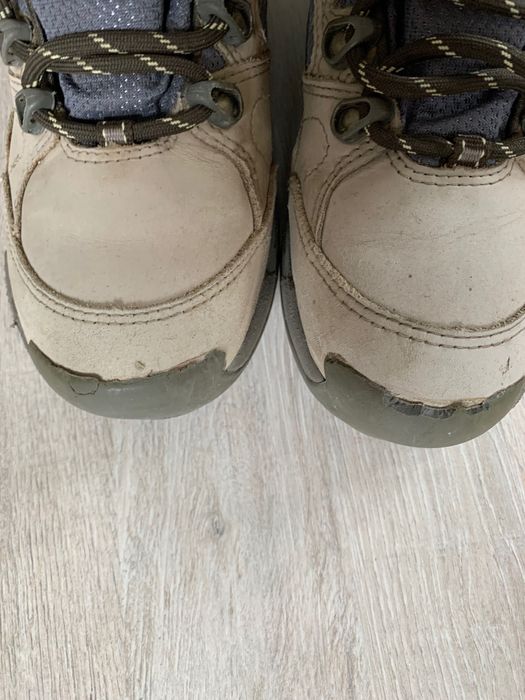 Buty trekingowe damskie