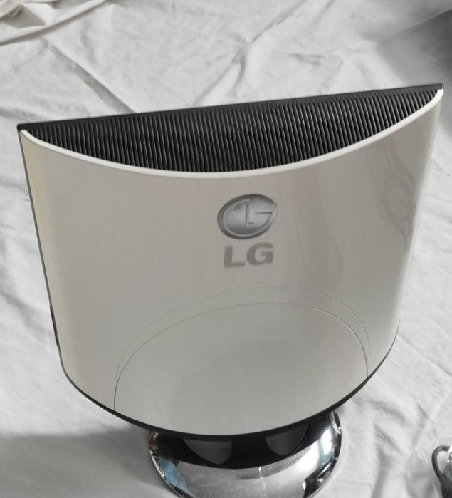 Monitor LG Flatron L1740B 17" como novo na caixa original