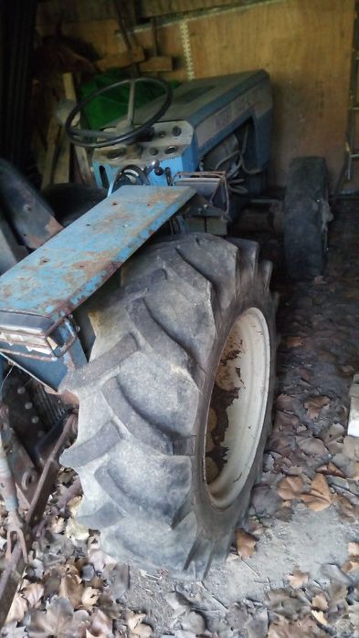 Trator nibbi  340 ldt tracao 4x4