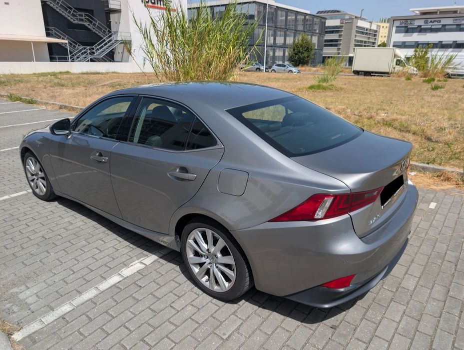 Lexus IS 300H Executive+532554728646256642