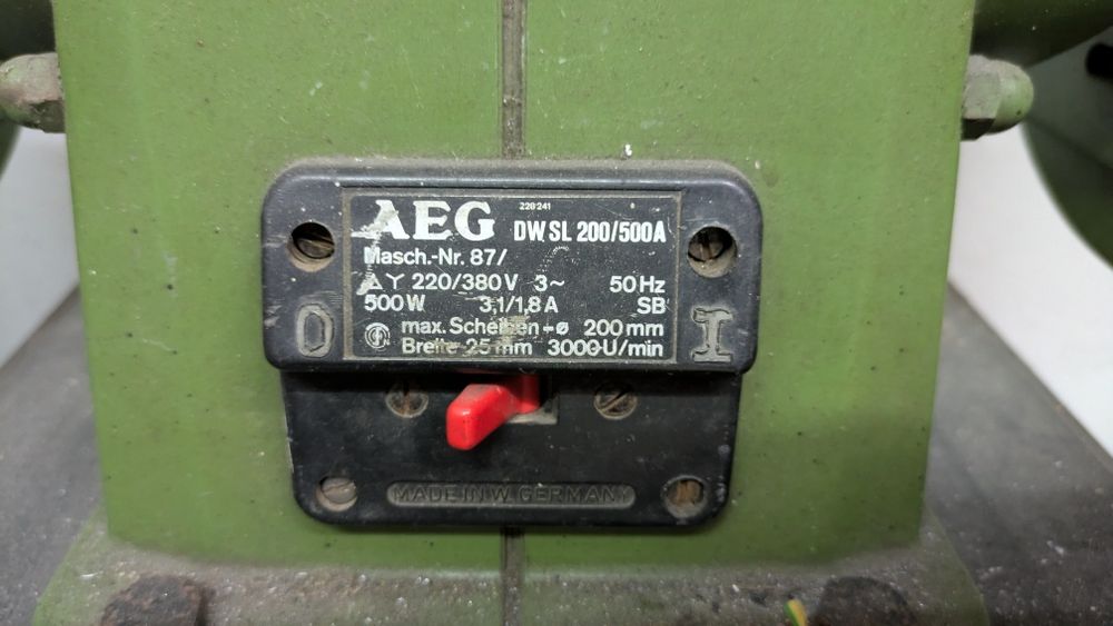 Esmeril AEG DW SL 200/500A 500W Esmerilador