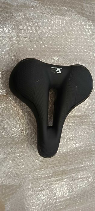 Selim bicicleta confortável e novo