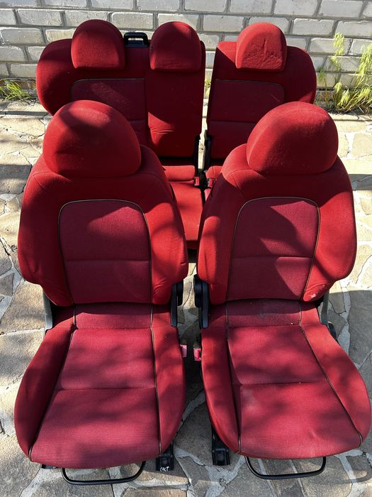 Mitsubishi colt сиденья кресла