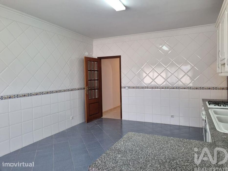 Apartamento T3 em Poiares (Santo André) de 126,00 m2