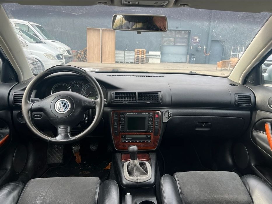 Vw Passat B5.5 1.9TDi 130cv (Apenas Completo)