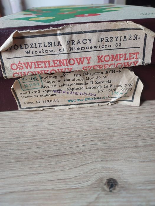 Komplet choinkowy KCH-3 wraz z pudełkiem 1974 r.