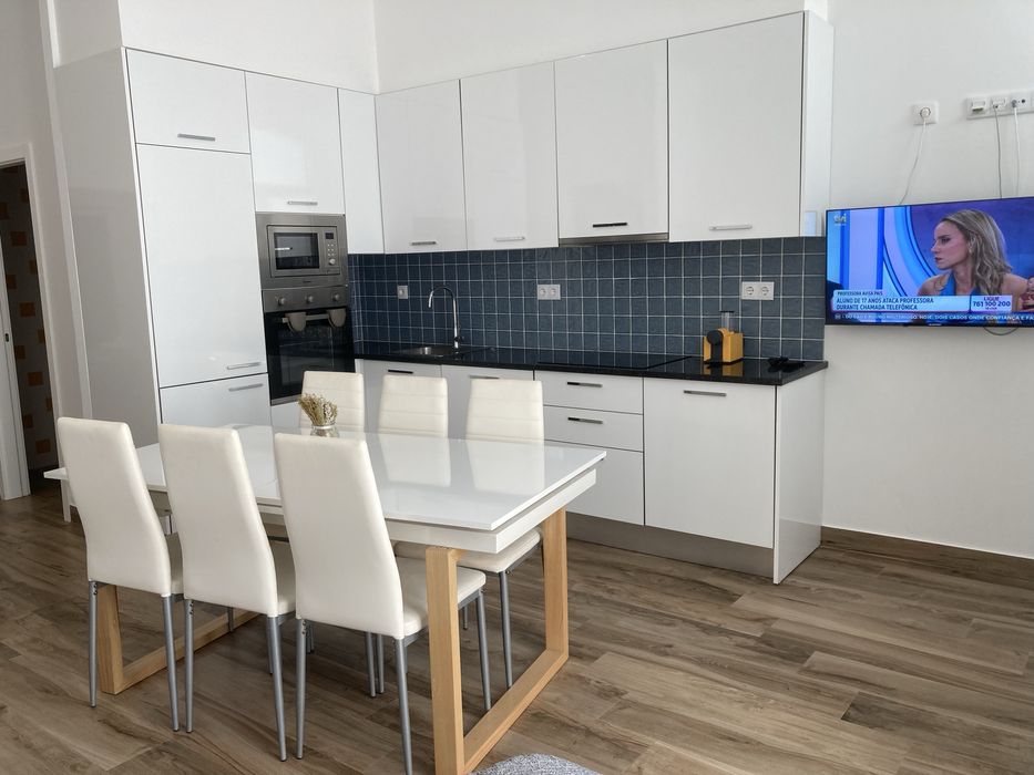 Apartamento T3 - 50m praia WI-FI