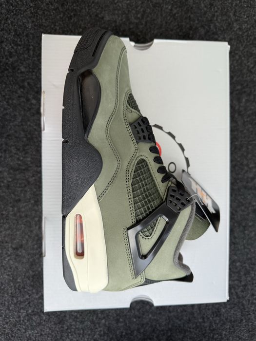 Jordan 4 Retro OG SP Undefeated (2025)