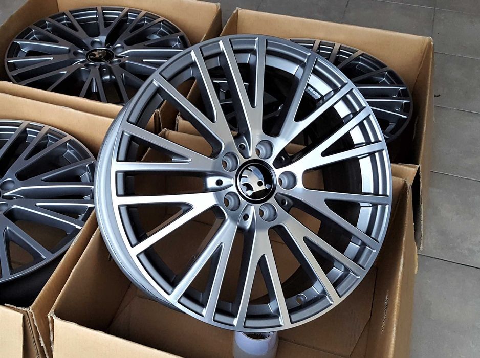Alufelgi 18 5x112 Skoda Octavia Superb Kodiaq Karoq Grafitowe + polerowany front ! 257#