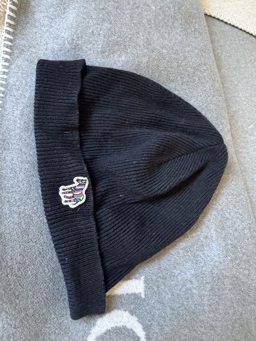 Paul Smith - piekna czapka ponadczasowa