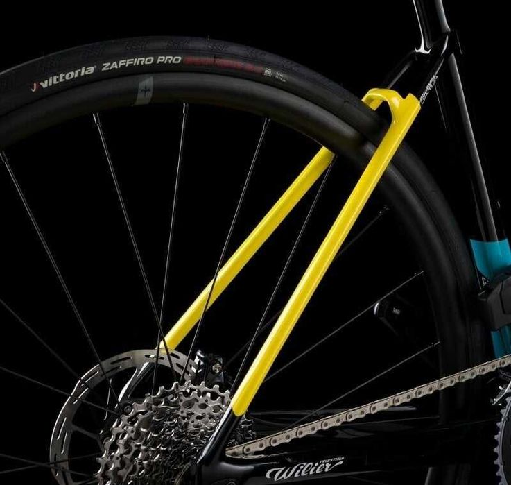 Koła MICHE Reflex RX26 / hamulce tarczowe / gravel lub szosa / shimano