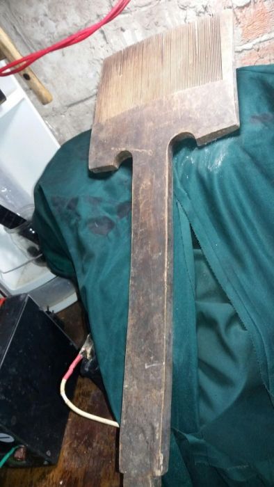 Чесалка для пряжи старинная