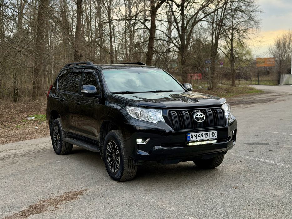 Toyota land cruiser Prado 150