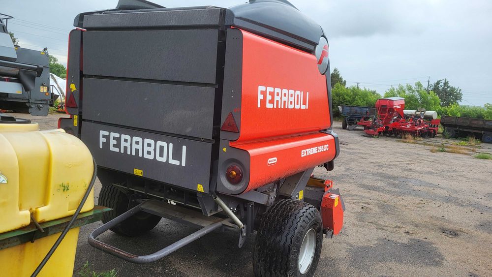 Рулонний прес-підбирач Feraboli Extreme 265 LTC