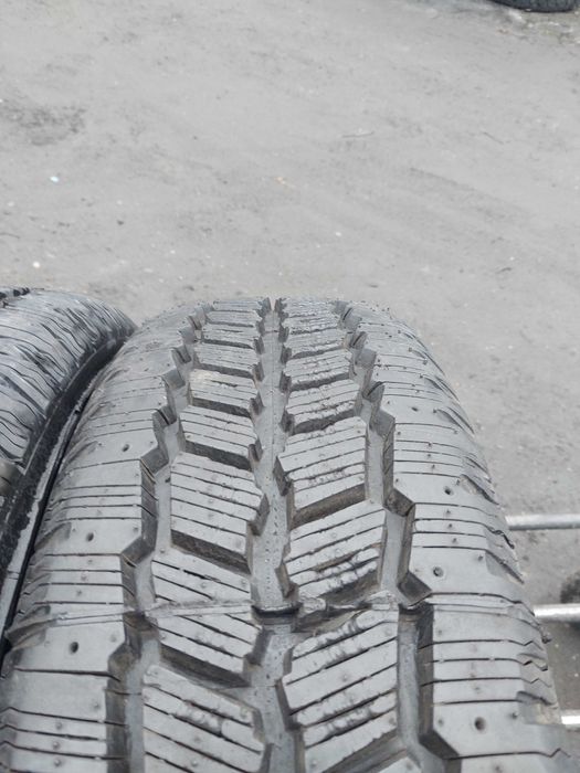 Opony zimowe 205.75.16c