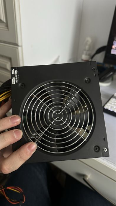 Блок живлення chieftec gps-550ab 550w