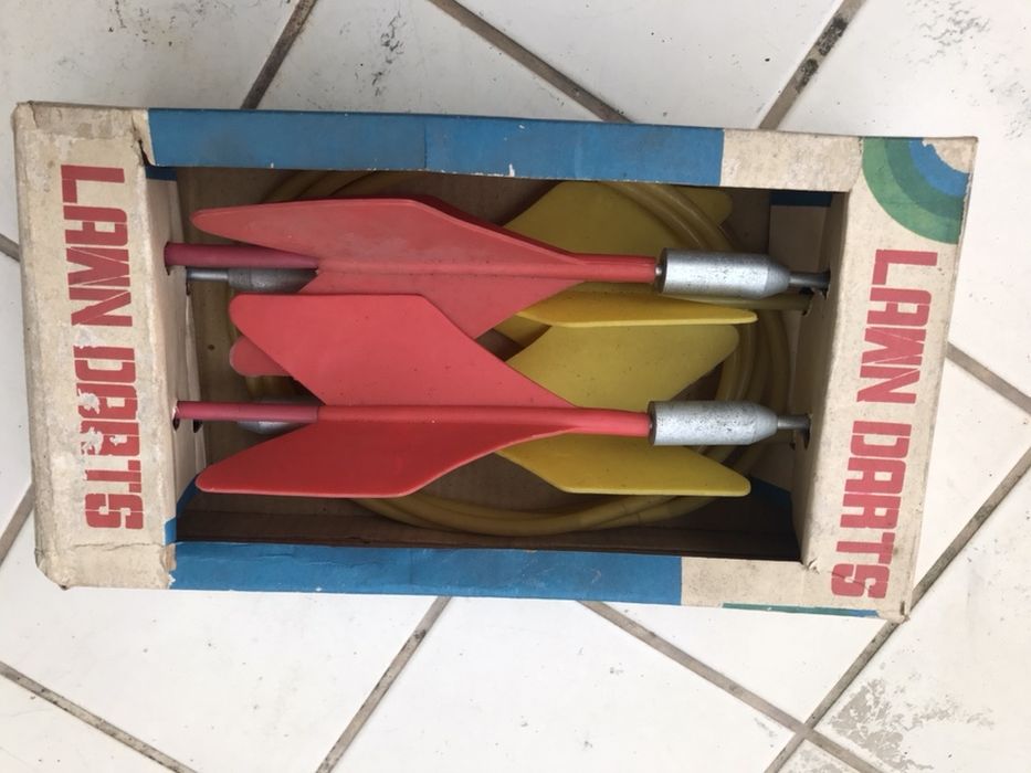 Brinquedo antigo (jogo setas anos 60)