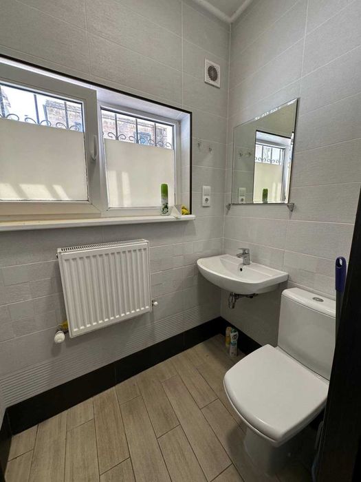 Продам квартиру з ремонтом,аналог приватного будинку біля центру Одеси