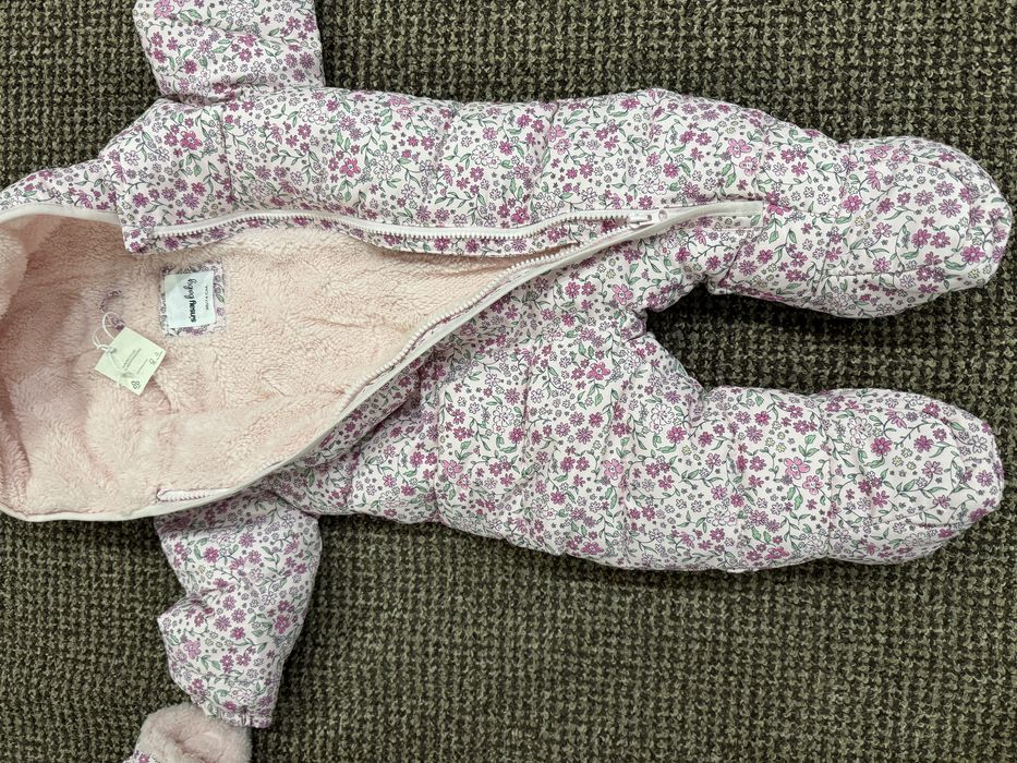 Комбінезон для дівчинки