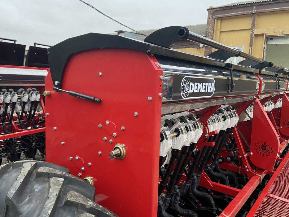 Сівалка зернотукова, сеялка зерновая СЗ-5.4 варіаторна, зернотуковая