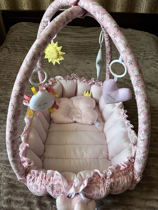 Дитячий ігровий килимок-кокон