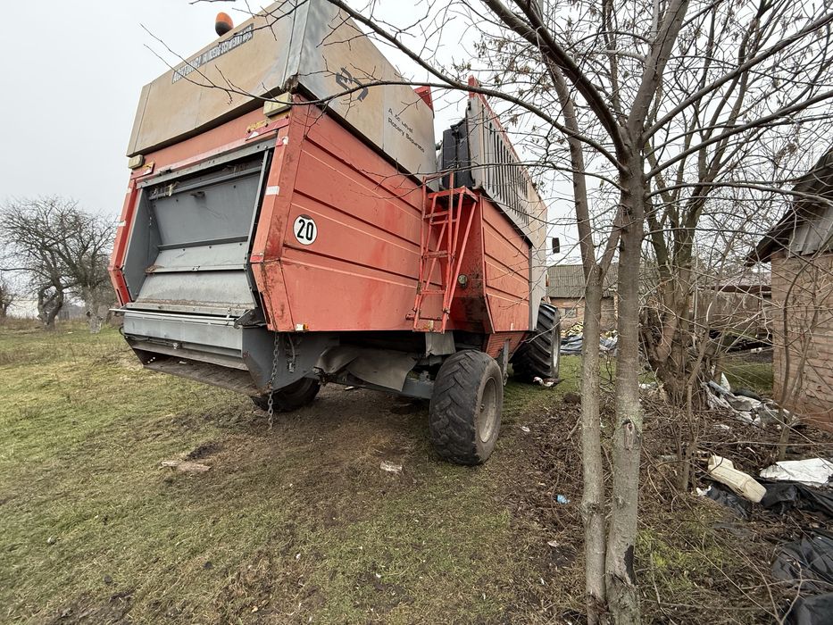 Комбаїн Massey Ferguson 7276