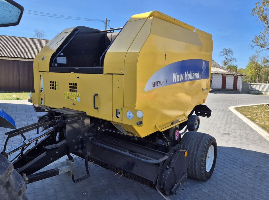 New holland BR 7060   ** Nowe Pasy **  claas lely roll belt mchale