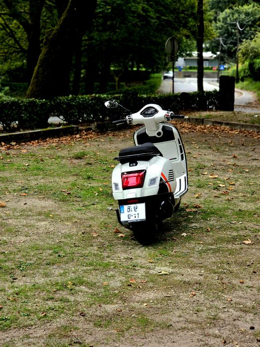 Vespa GTS Super Sport 300