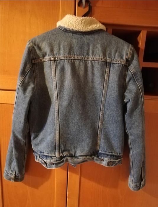 Casaca de ganga da Lev'is de mulher.