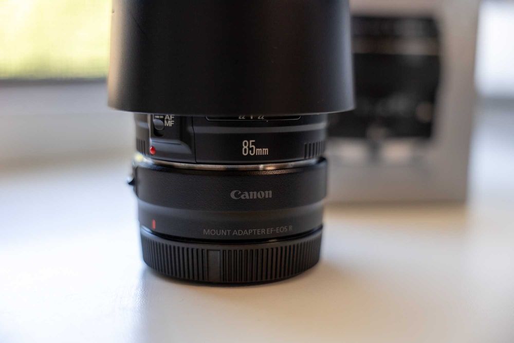 Canon EF 85mm f/1.8 USM + оригінальний адаптер EF-EOS R