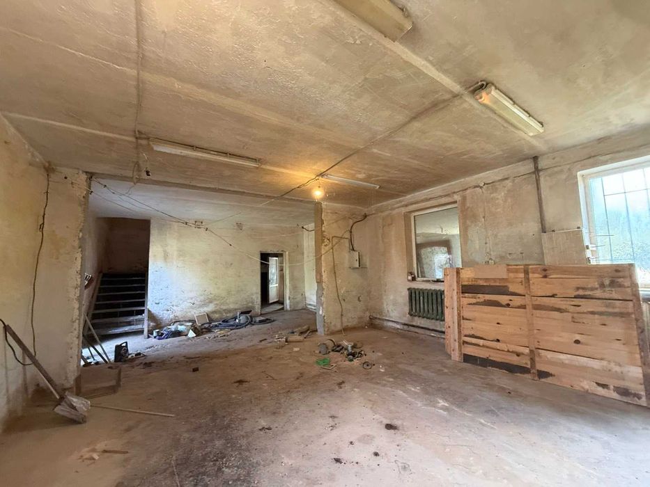 Продаж комерційного приміщення (270 м.кв.) в м.Рудки(БЕЗ КОМІСІЇ)