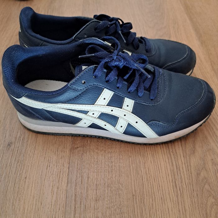 Ténis Asics senhora 39