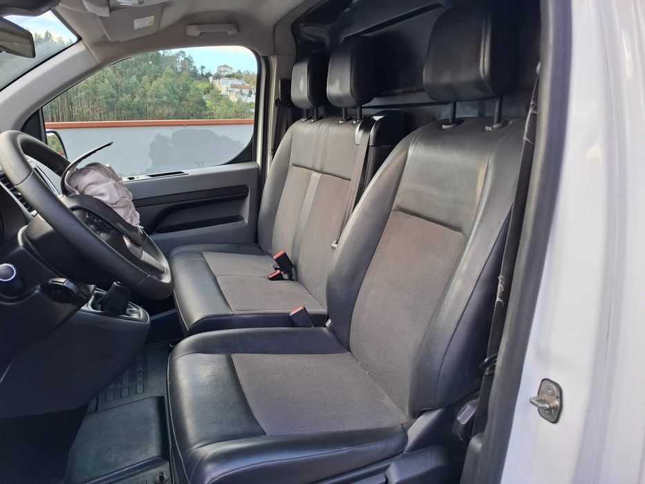 Peugeot Expert 1.5 BlueHDi 3 lugares Premium de 2020 COM IVA/DEDUTIVEL